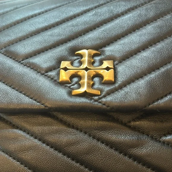 Tory Burch Kira Chevron Convertible Purse/ Bag - Picture 2 of 16